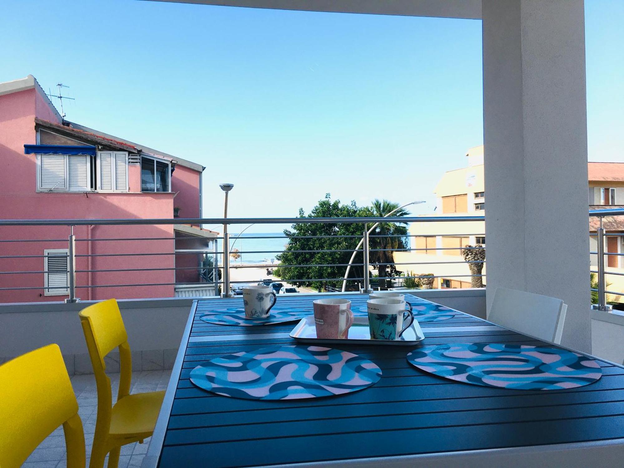 Il Mare Di Alida Apartment *